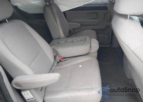 2016 Kia Sedona Lx из США, поврежденный, VIN KNDMB5C19G6090852